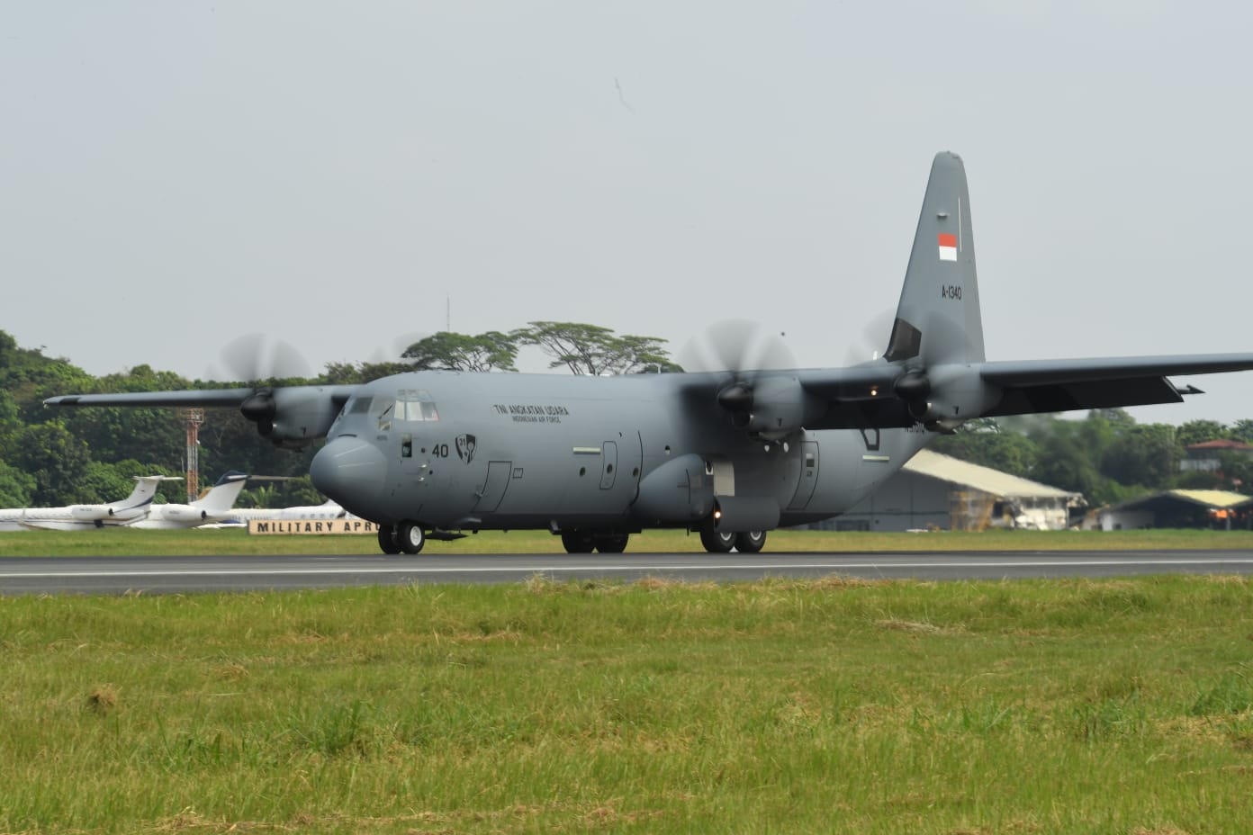 Menempuh Penerbangan 25 Jam Dari AS Pesawat C 130J Super Hercules