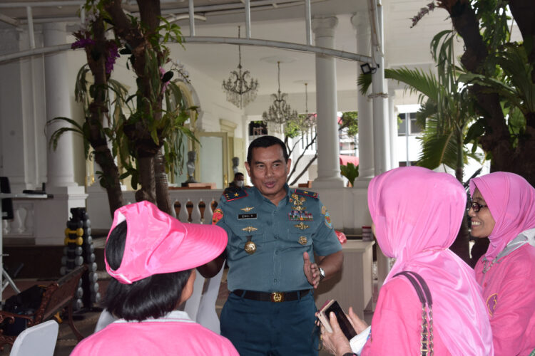 Persatuan Istri Purnawirawan Marinir (PIPM) Kunjungi Mako Kormar