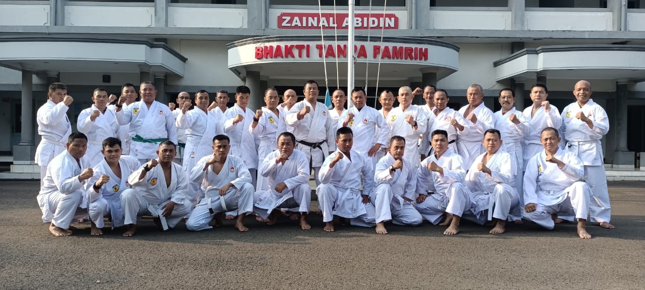 Prajurit “Bhakti Tanpa Pamrih” Lanmar Jakarta Pertajam Kemampuan Beladiri Karate