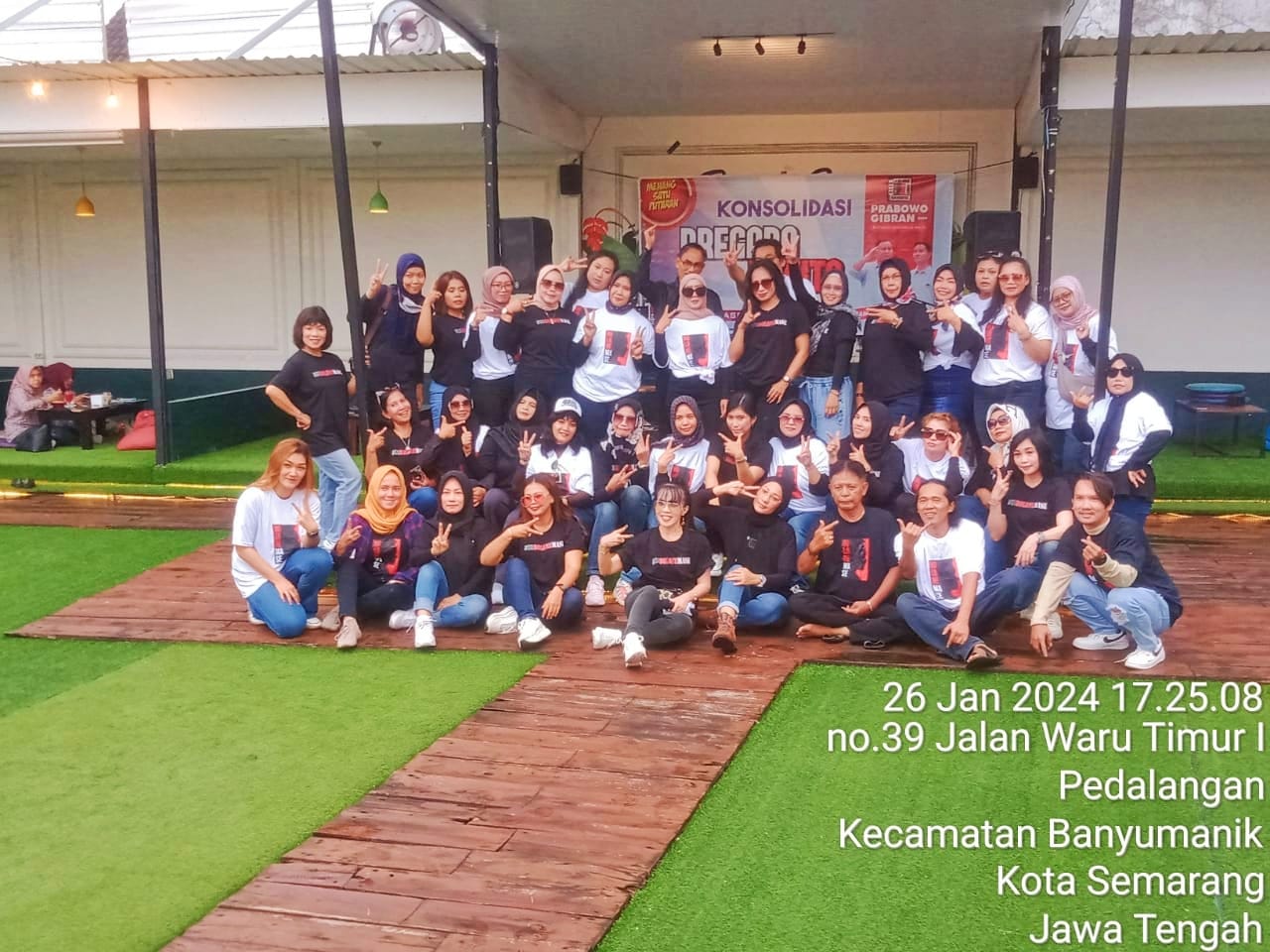 Relawan Permpuan Bregada Juwita Bolonemase Kelurahan Banyumanik Kota Semarang Siap Menangkan Pasangan No. 2, Prabowo – Gibran