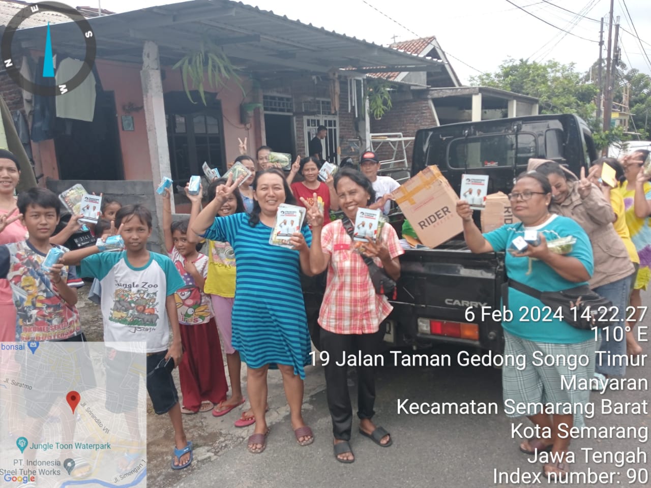 Aksi Pembagian Paket Sayur Relawan Bolonemase Kota Semarang Disambut Antusiasme, Warga di 177 Kelurahan Kota Semarang Semakin Simpati Terhadap Mas Gibran