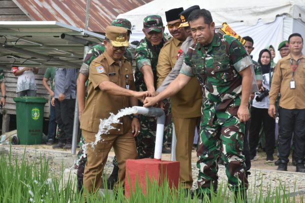 Kasad : Semoga 89 Sumber Air Bersih Ini Dapat Menyokong Sustainabilitas Kehidupan Rakyat Kaltim