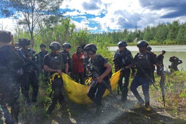 Satgas Marinir Gobang Kuasai Sarang KKB, 1 Tewas 2 Ditangkap