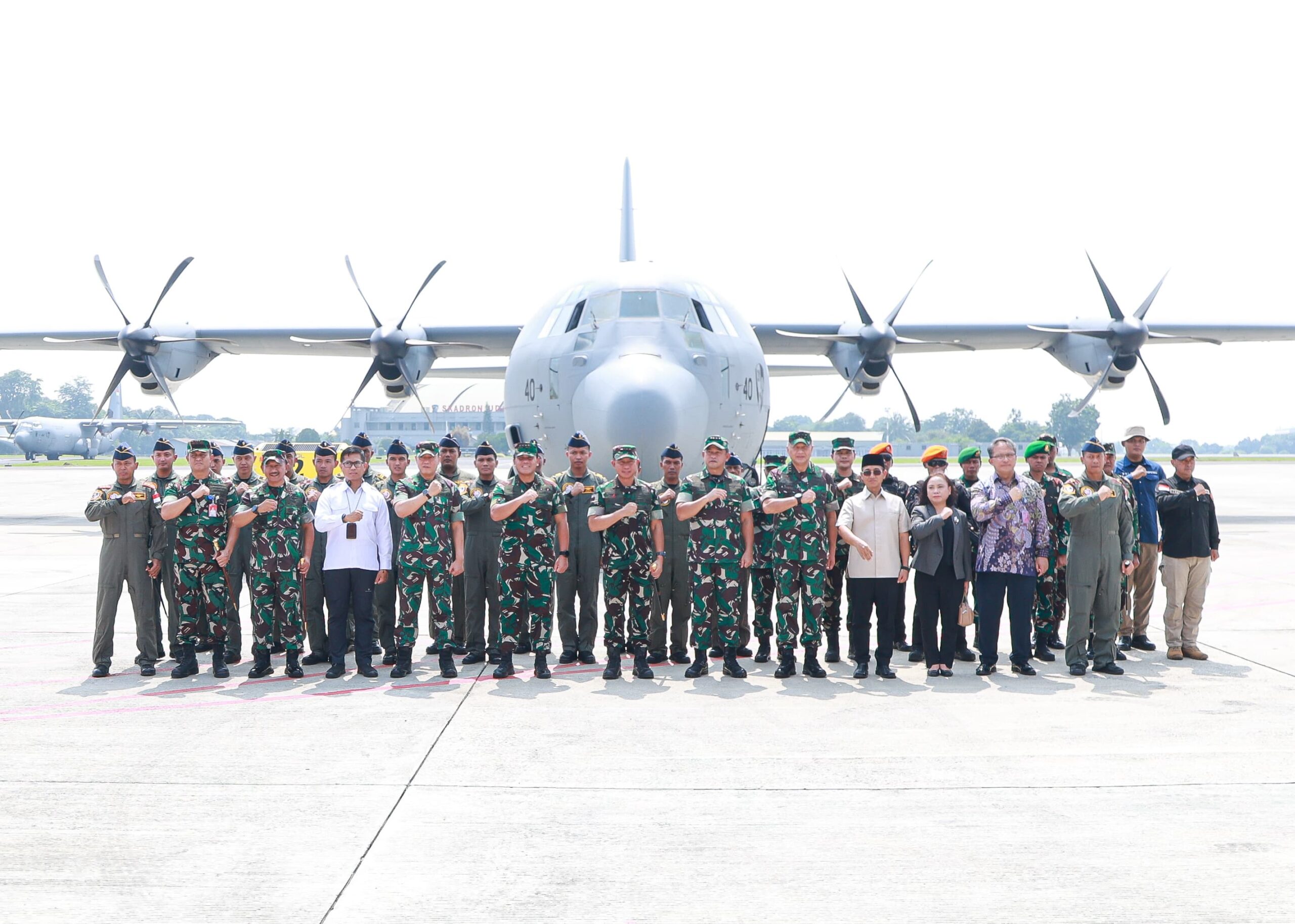 Super Hercules TNI AU Terbangkan Bantuan Kemanusian Indonesia Untuk Palestina