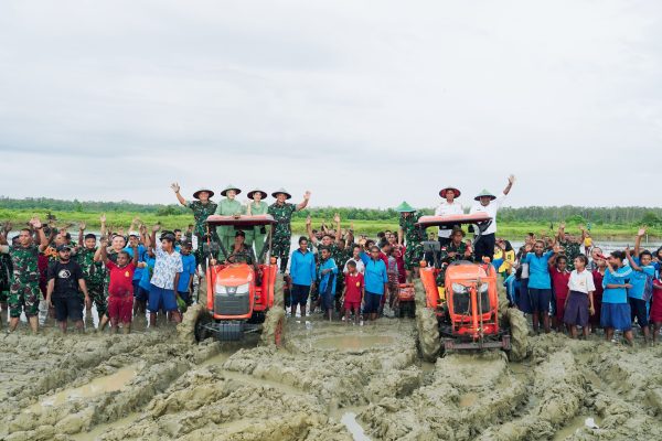 Program Cetak Sawah dan Manunggal Air TNI AD Jadi Berkah Untuk Warga Papua