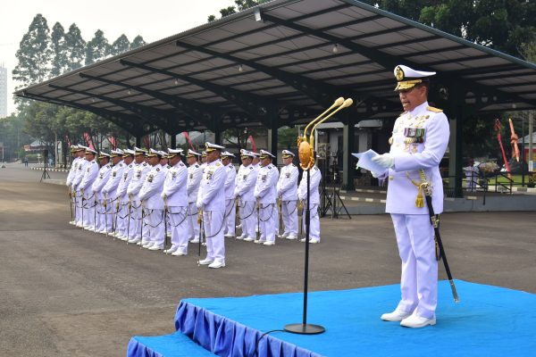 Irkormar Pimpin Upacara Peringatan HUT RI Ke-79 Di Sarang Petarung Marinir Cilandak