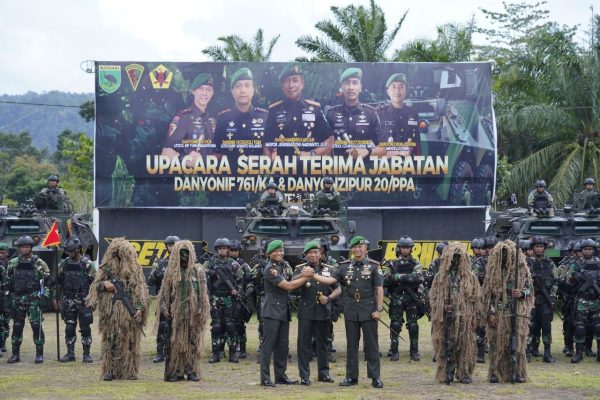 Pangdam Kasuari Pimpin Sertijab Danyonif 761/KA dan Danyonzipur 20/PPA: Regenerasi Penting di Tubuh Kodam