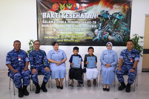 Sambut HUT Ke-79 TNI, Lanud Adi Soemarmo Gelar Bakti Kesehatan