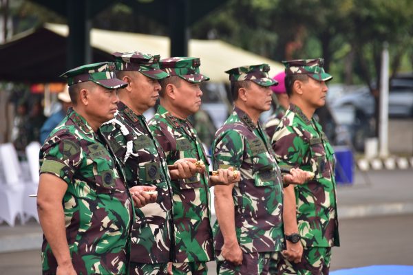 Dankormar Hadiri Pelepasan Kontingen Upacara TNI Angkatan Laut