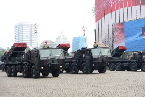 Alutsista Korps Marnir Ikuti Gladi Bersih Pertama HUT Ke-79 Di Monas