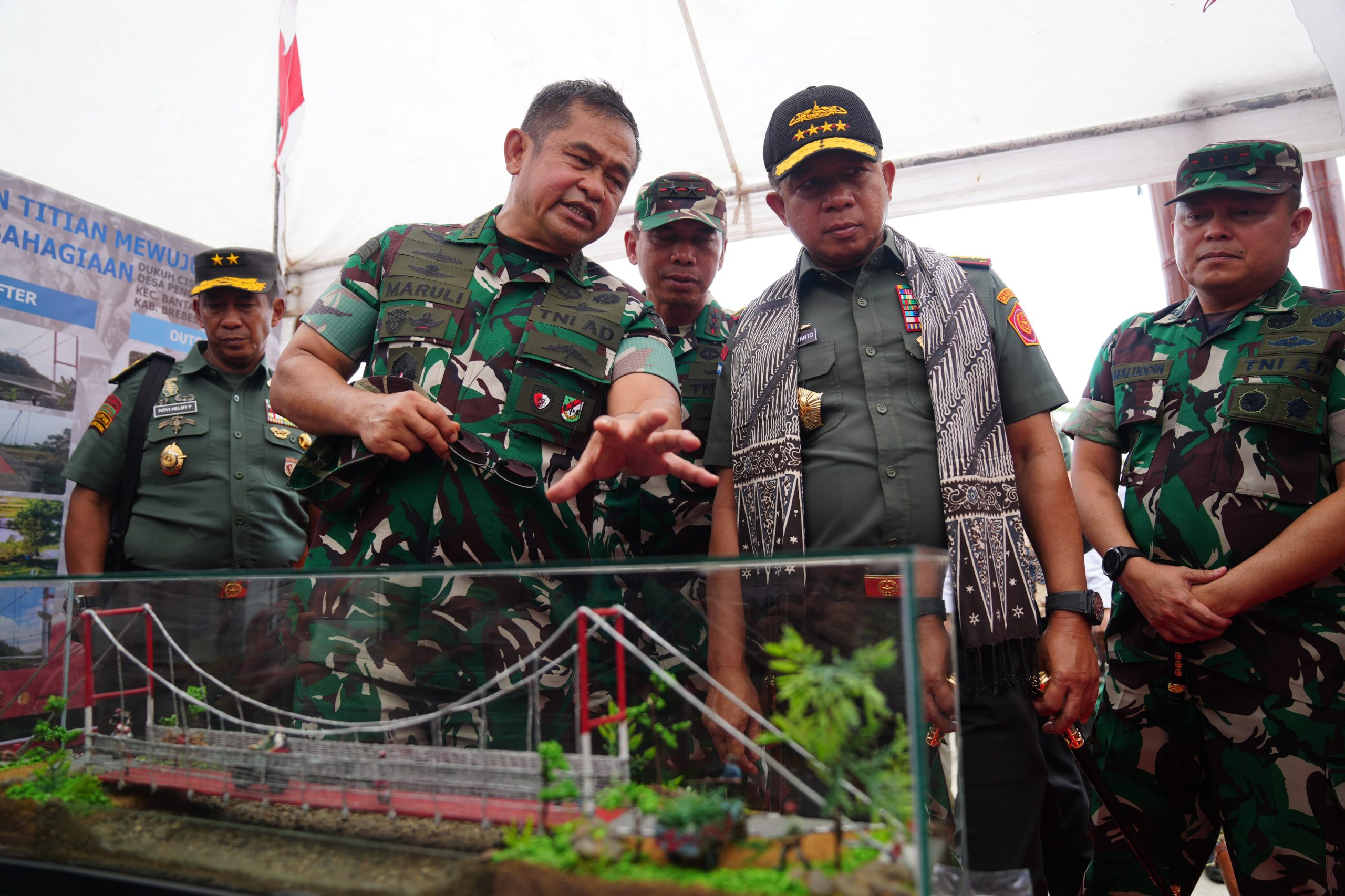 Solusi Irigasi Ratusan Hektar Sawah di Banyumas, Panglima TNI dan Kasad Resmikan Instalasi Pompa Hidram