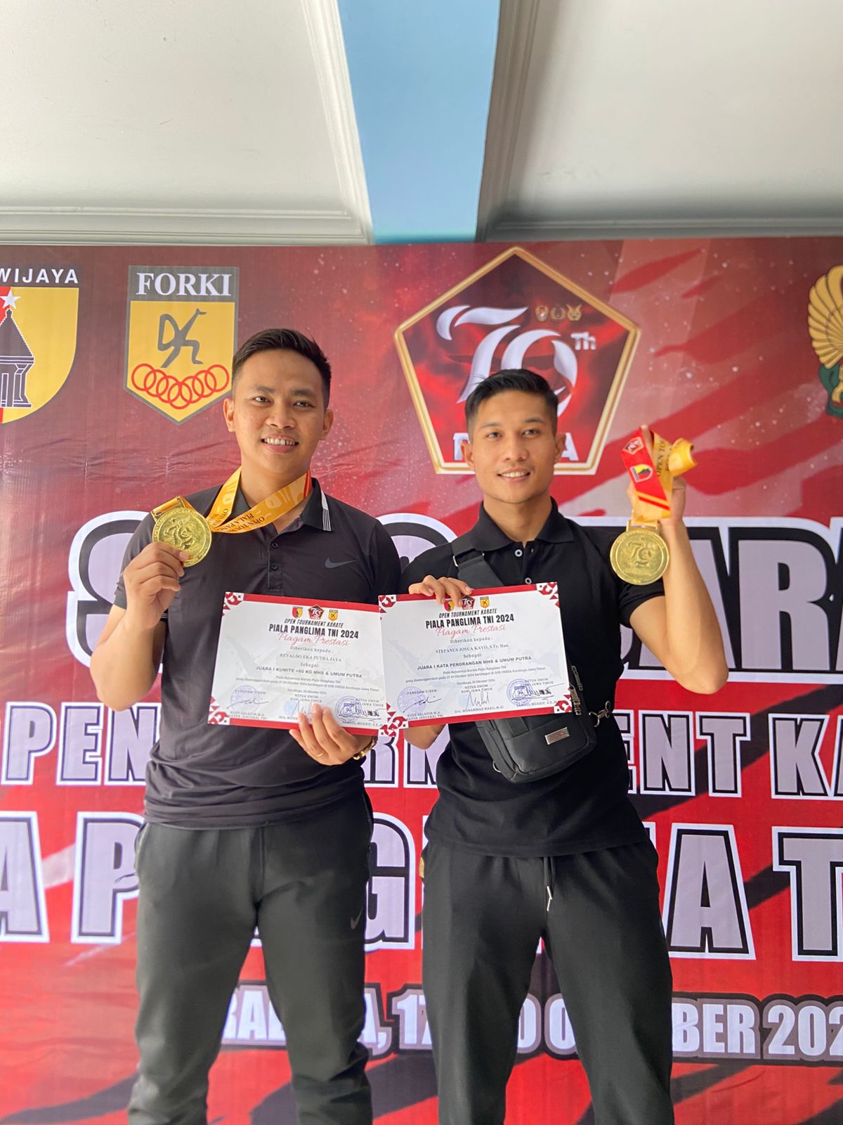 Dua Prajurit Kodam Kasuari Raih Juara 1 Kata Perorangan dan Kumite +60 Kg Mahasiswa dan Umum Putra