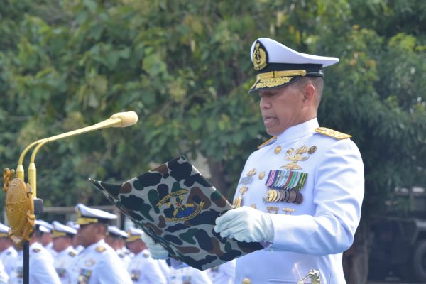 Penuh Hikmat, Korps Marinir Laksanakan Upacara Peringatan Hari Pahlawan