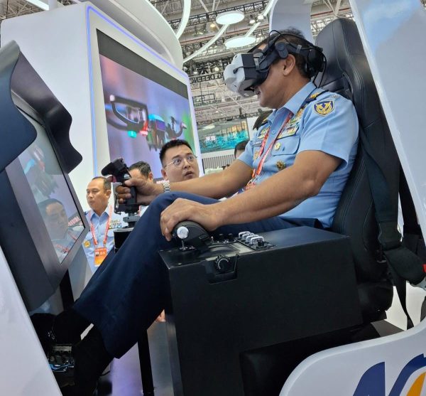 Kasau Tinjau Teknologi Pertahanan Terbaru di China International Aviation and Aerospace Exhibition