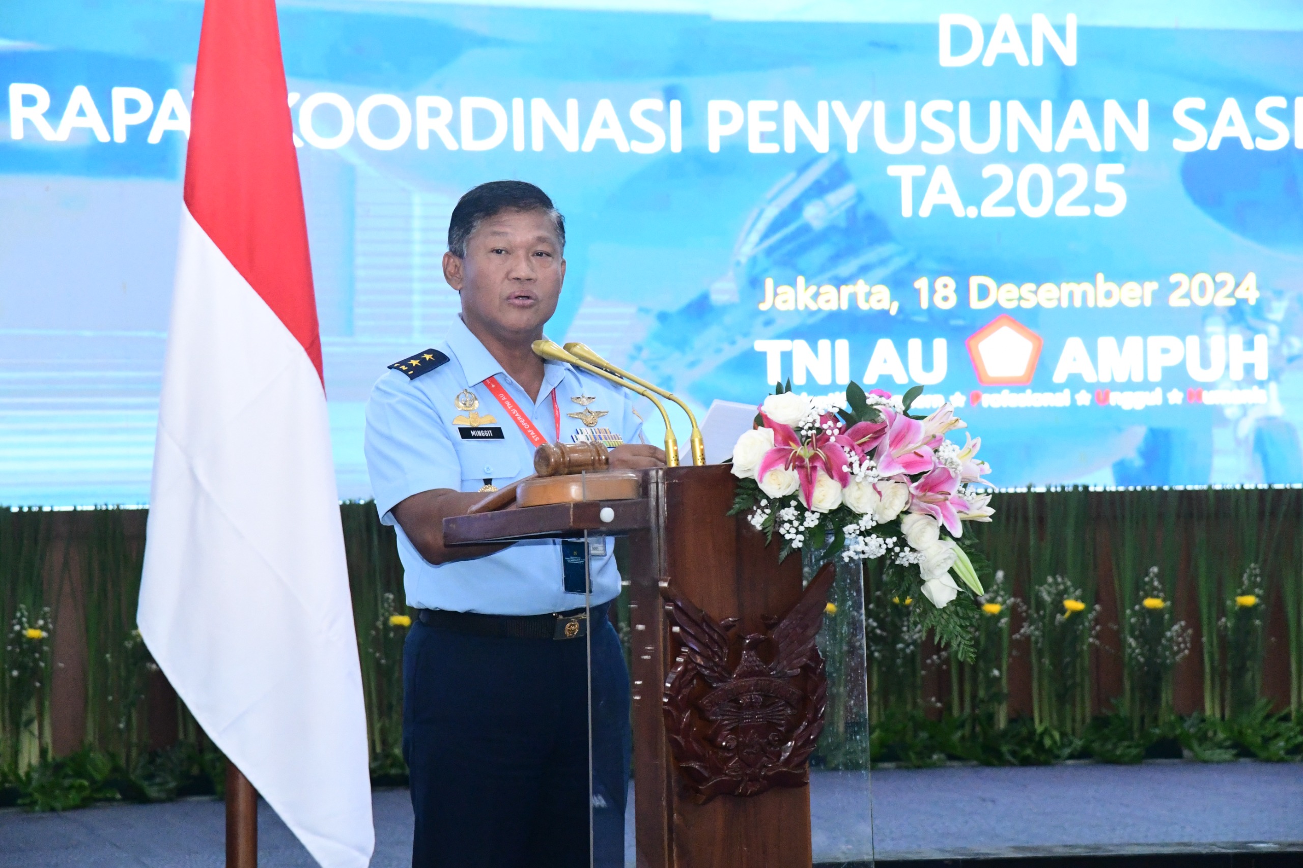 Asops Kasau Pimpin Rapat Evaluasi dan Rakor Penyusunan Sasbinpuanops TNI AU