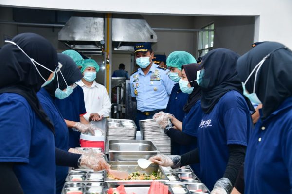 Kasau Pastikan Optimalisasi Program Makan Bergizi Gratis di SPPG Lanud Halim Perdanakusuma