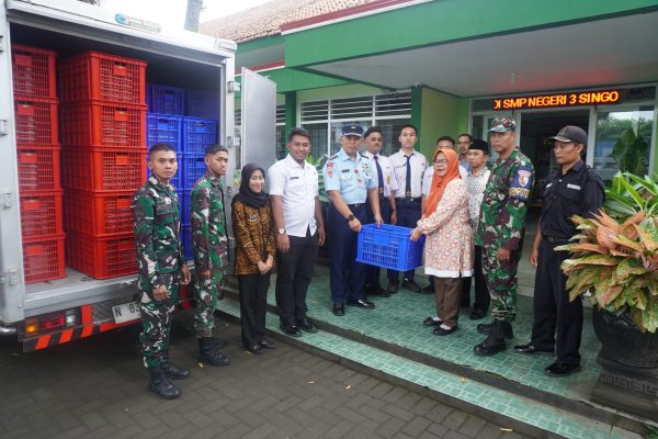 SPPG Lanud Abdulrachman Saleh Salurkan Lebih dari 100 Ribu Paket Makan Bergizi Gratis