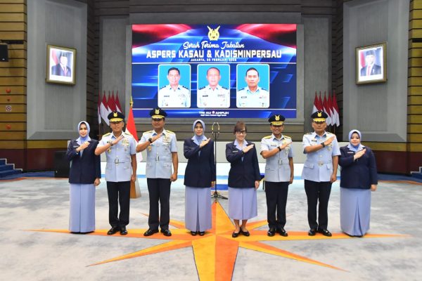 Kasau Pimpin Sertijab Aspers Kasau dan Kadisminpersau, Perkuat Pembinaan SDM TNI AU