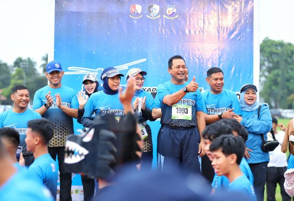 Kasau Lepas Ribuan Pelari di Heli Run 2025, Perpaduan Olahraga, Dirgantara, dan Hiburan