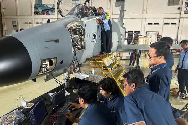 Depohar 30, Dislitbangau, dan PT. ITS Perkuat Kemandirian Pemeliharaan Pesawat Hawk Mk-209 Melalui Reverse Engineering