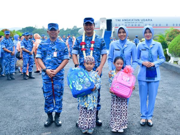 Kasau Laksanakan Kunjungan Kerja ke Lanud Adisutjipto, Tinjau Kesiapan Operasional Pangkalan, SPPG dan Peresmian Fasilitas