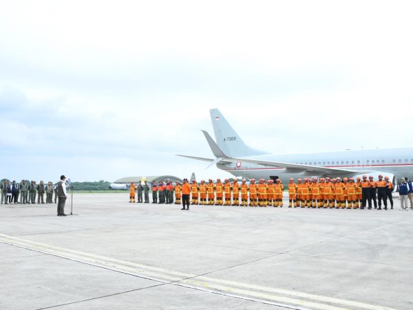 Pesawat Boeing 737 TNI AU Angkut Tim INASAR BNPB ke Myanmar dalam Misi Operasi Kemanusiaan