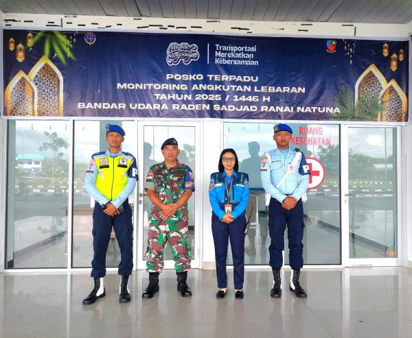 Lanud RSA Laksanakan Pengamanan Penumpang pada Hari Ketiga Idulfitri 1446 H, Wujud TNI AU AMPUH