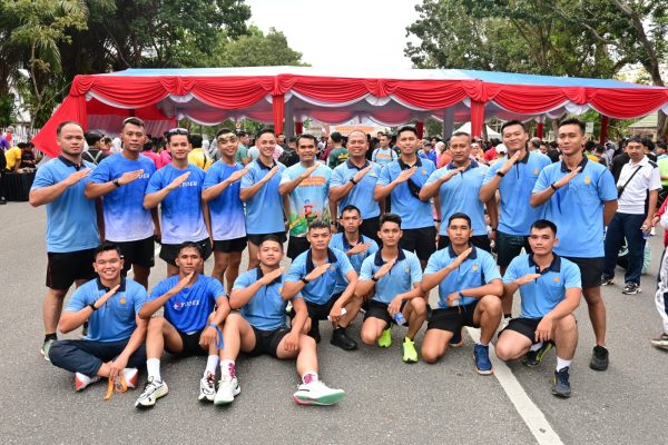 TNI AU AMPUH Hadir di Tengah Masyarakat: Danlanud RSN Pimpin Ratusan Personel di Karhutla Fun Run 5K 2025