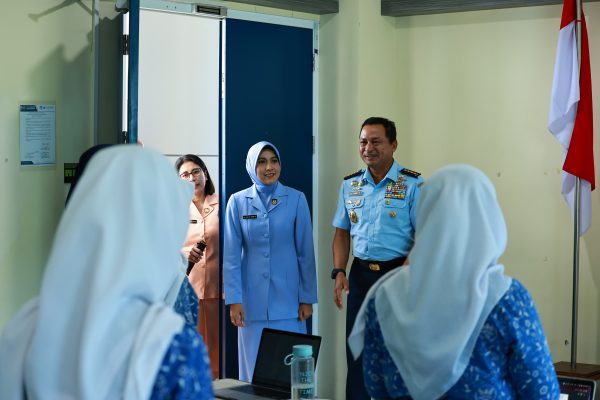 Kasau Kunjungi SMA Pradita Dirgantara, Tinjau Pengembangan Pendidikan Generasi Muda