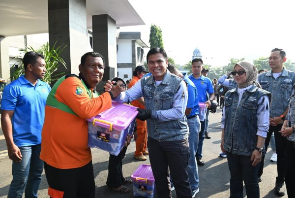 Dankormar, Diwakili Danpasmar 1 Menghadiri Baksos Dan Riding Navi Scooter Club
