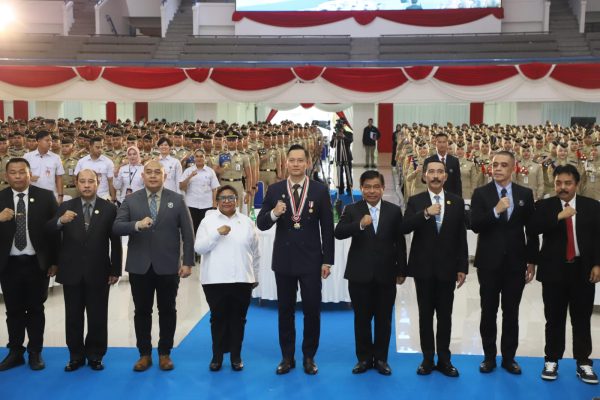 IPDN Teguhkan Komitmen Kepemimpinan Melalui Studium Generale Bersama Menko AHY