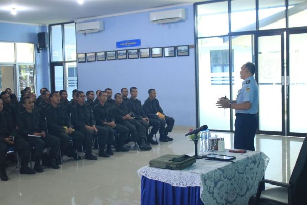 Pekan Ketiga Diksarmil, TNI AU Bentuk Jiwa Kepemimpinan dan Semangat AMPUH Siswa SPPI