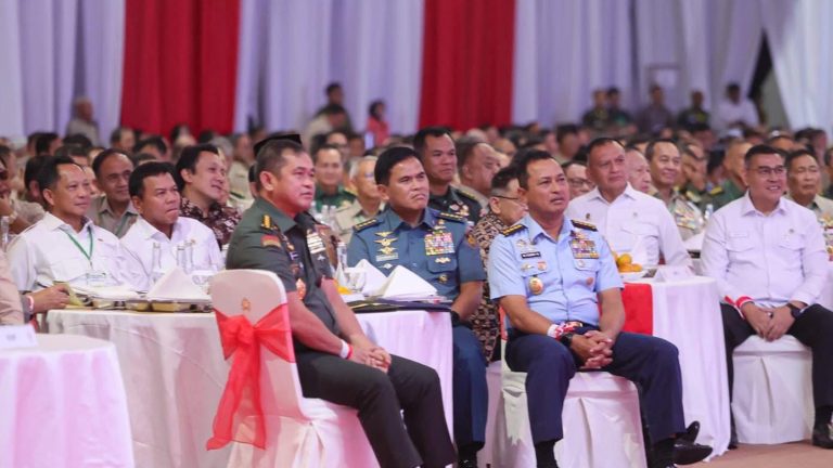 Kasau Hadiri Halalbihalal Keluarga Besar TNI-Polri, Tegaskan Komitmen TNI AU AMPUH Jaga Soliditas Kebangsaan