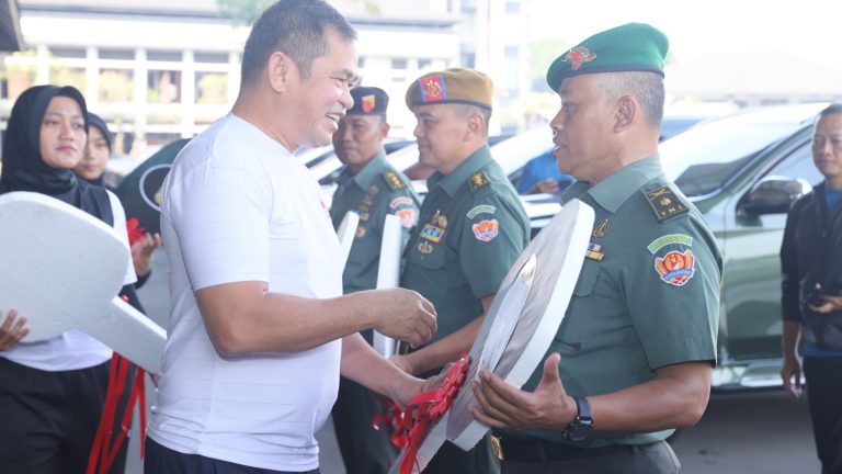 Kasad Tegaskan Komitmen Inovasi dan Kesejahteraan Melalui Distribusi Kendaraan Dinas