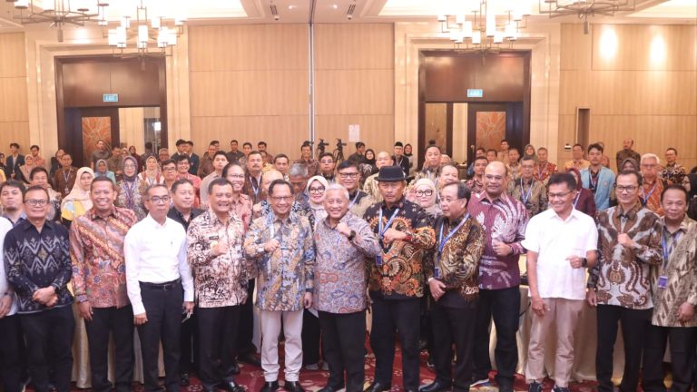 Hadiri Forum MWA PTN-BH, Mendagri Berpesan pada Pemda Susun Kebijakan Berbasis Kajian Ilmiah