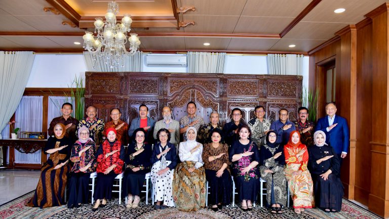 Kuatkan Kebersamaan Lintas Generasi, Kasau Gelar Malam Silaturahmi Bersama Para Kepala Staf TNI AU dari Masa ke Masa