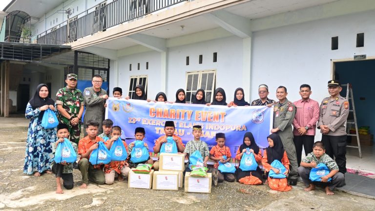 TNI AU dan RSAF Gelar Bakti Sosial, Wujud TNI AU AMPUH di Tengah Latma Elang Indopura XXIII