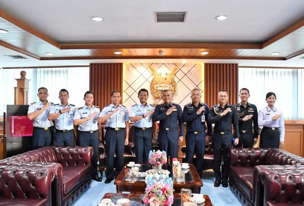 Perkuat Diplomasi Pertahanan Kawasan, Wakasau Terima Kunjungan Delegasi Angkatan Udara Thailand
