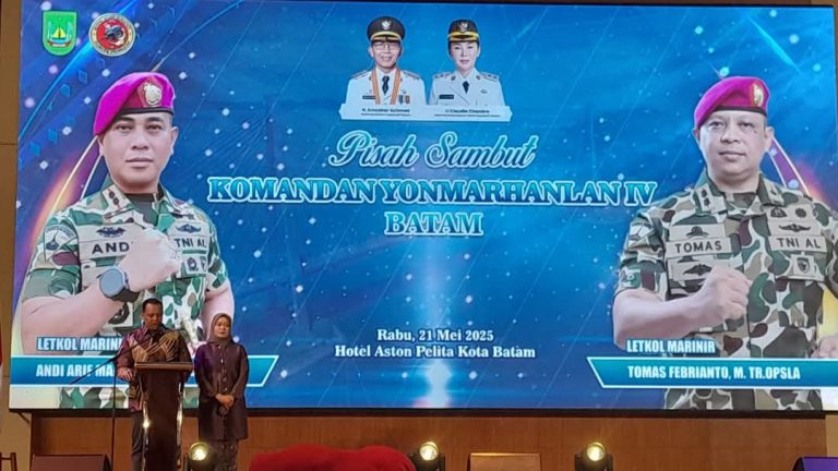 Letkol Marinir Tomas Febrianto Resmi Jabat Komandan Yonmarhanlan IV Batam