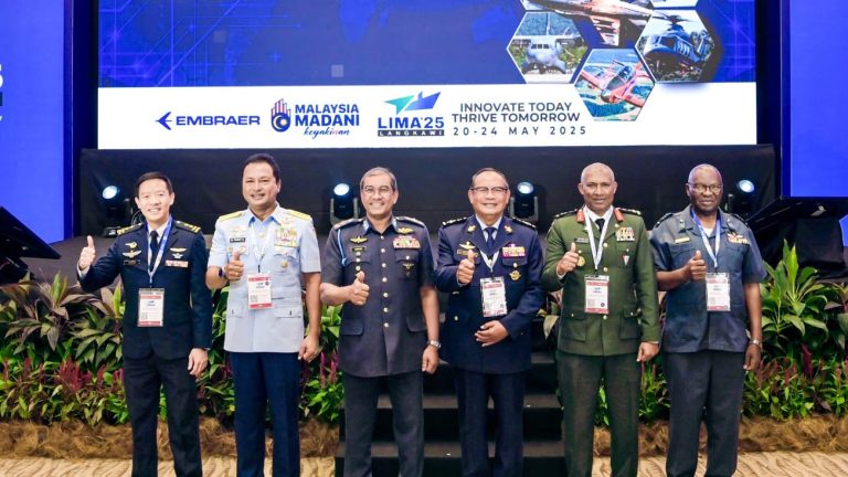 Kasau Hadiri Forum Strategis Air Chief Horizons di LIMA 2025