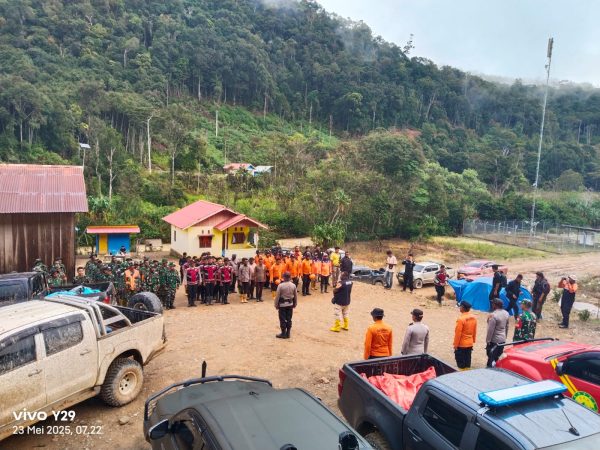 Tim Gabungan Lanjutkan Pencarian Korban Hilang Penambang Emas Ilegal di Distrik Catubouw, Pegunungan Arfak