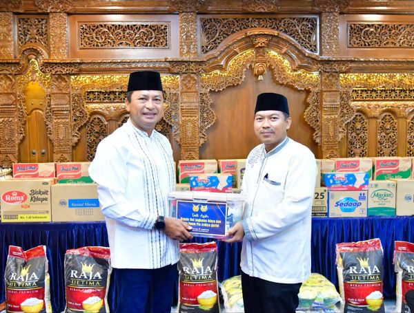 Menjaga Langit, Merangkul Hati: Kasau Serahkan Tali Asih di Ponpes Fisabilillah Wujud TNI AU Humanis