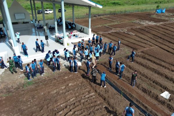 Wujud Nyata Dukungan Ketahanan Pangan, Lanud Sutan Sjahrir Sosialisasikan Bercocok Tanam