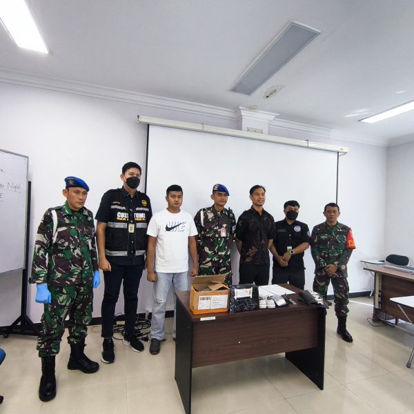 Sinergi TNI AU dan Avsec Gagalkan Penyelundupan 47 Gram Sabu di Bandara SSK II Pekanbaru