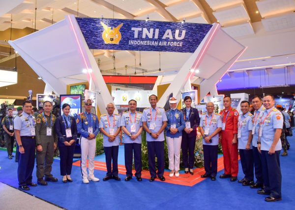 TNI AU Tampil di Indo Defence 2024 Expo and Forum, Tunjukkan Komitmen Dukung Diplomasi Pertahanan Strategis