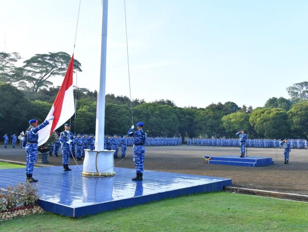 Upacara Bendera Bulanan di Mabesau, Momentum Pembinaan Nilai-Nilai Kebangsaan
