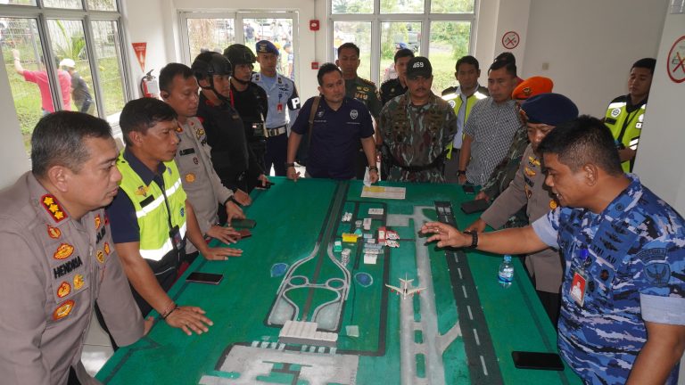 TNI AU Tanggap Darurat Ancaman Bom, Sinergikan Pengamanan Pendaratan Pesawat Saudi Airlines di Kualanamu