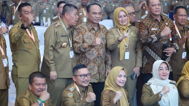 Menkop Budi Harap Kepala Daerah Hidupkan Kopdeskel untuk Wujudkan Keadilan Sosial