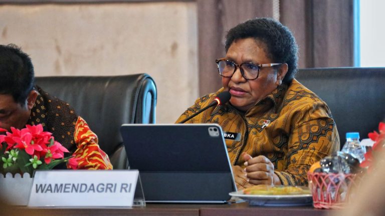 Wamendagri Ribka Haluk Ingatkan Pemda se-Papua Segera Lengkapi Administrasi Penyaluran Dana Otsus dalam Waktu Satu Minggu