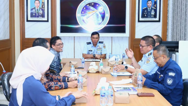 Kadispenau Terima Kunjungan Dirminkeu PT. NTP